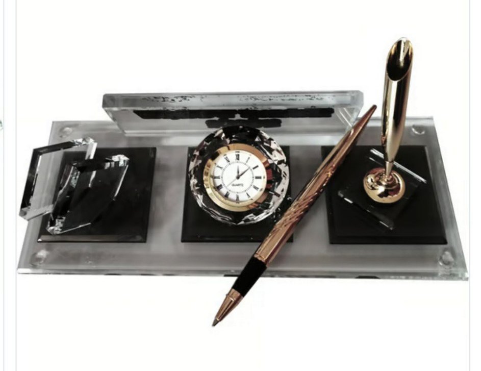 Altın Parlak Erkek Parfümü - Glamour Tarz - Görsel 3