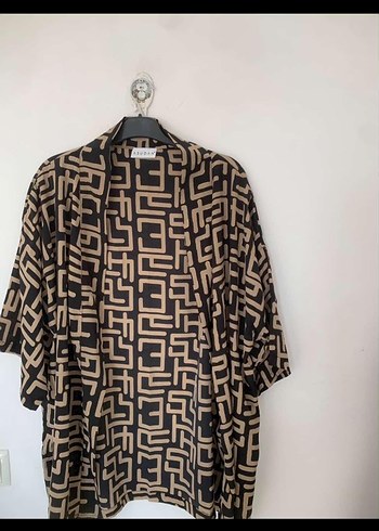 Kahverengi Desenli Kısa Kollu unisex kimonu hint ipeği - Görsel 2