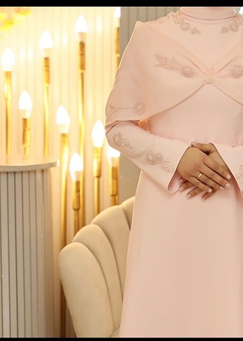 Pembe İşlemeli Uzun Kollu Sade Nişan Elbisesi - Görsel 2