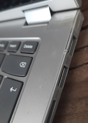 Gri Lenovo Dizüstü Bilgisayar - Görsel 6