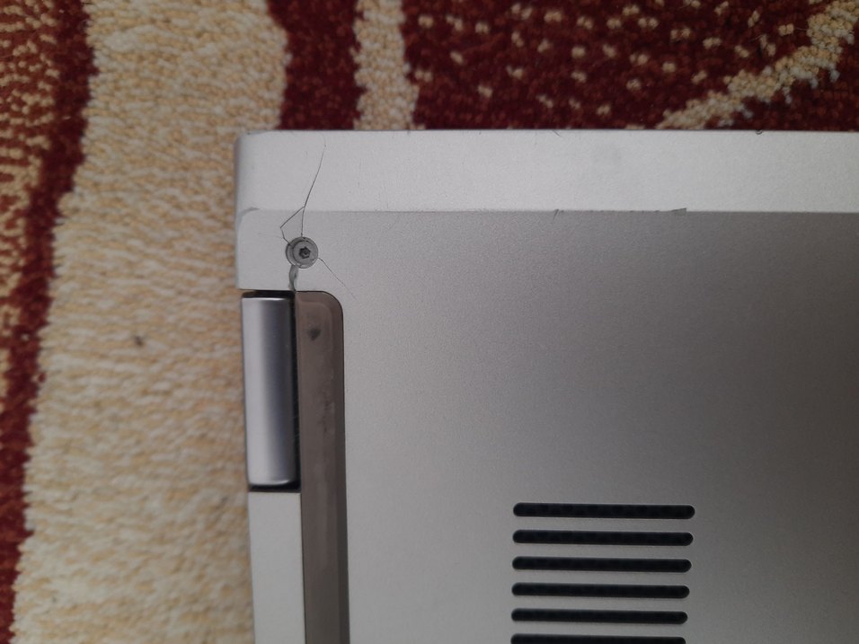 Gri Lenovo Dizüstü Bilgisayar - Görsel 3