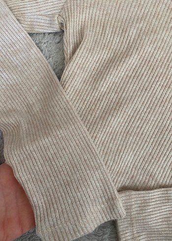 Bej Boğazlı Fitilli Triko Crop Hafif Simli - Görsel 4