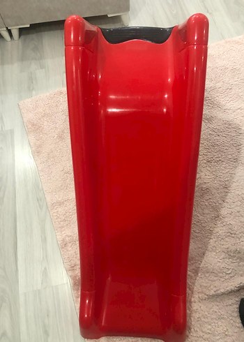 Kırmızı Çocuk Kaydırağı - Görsel 3