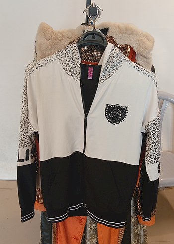 Kadın Parlak Kahverengi Payetli Süet Eşofman - Görsel 2