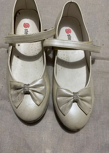 Kızlar için Beyaz Tokalı Babet Ayakkabı - Görsel 2