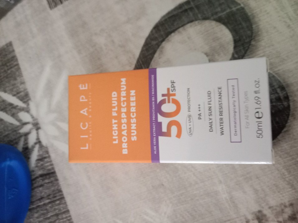 La Roche-Posay Anthelios SPF 50+ Güneş Koruyucu - Görsel 4