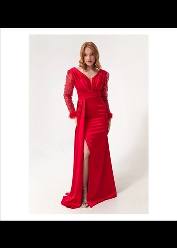 Kırmızı Dantel Detaylı Uzun Abiye Elbise - Görsel 2