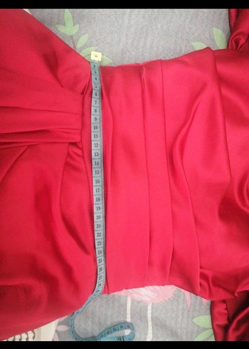 Uzun Kırmızı Drapeli Straplez Abiye Elbise - Görsel 8