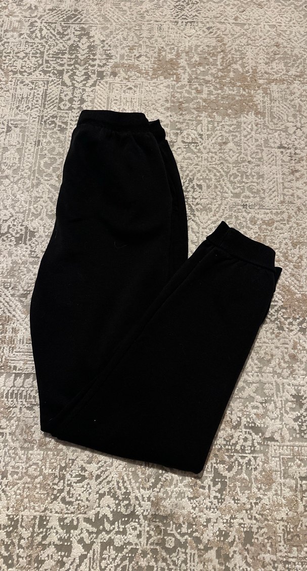 Siyah Kadın Peluş Detaylı Rahat Eşofman - Görsel 2