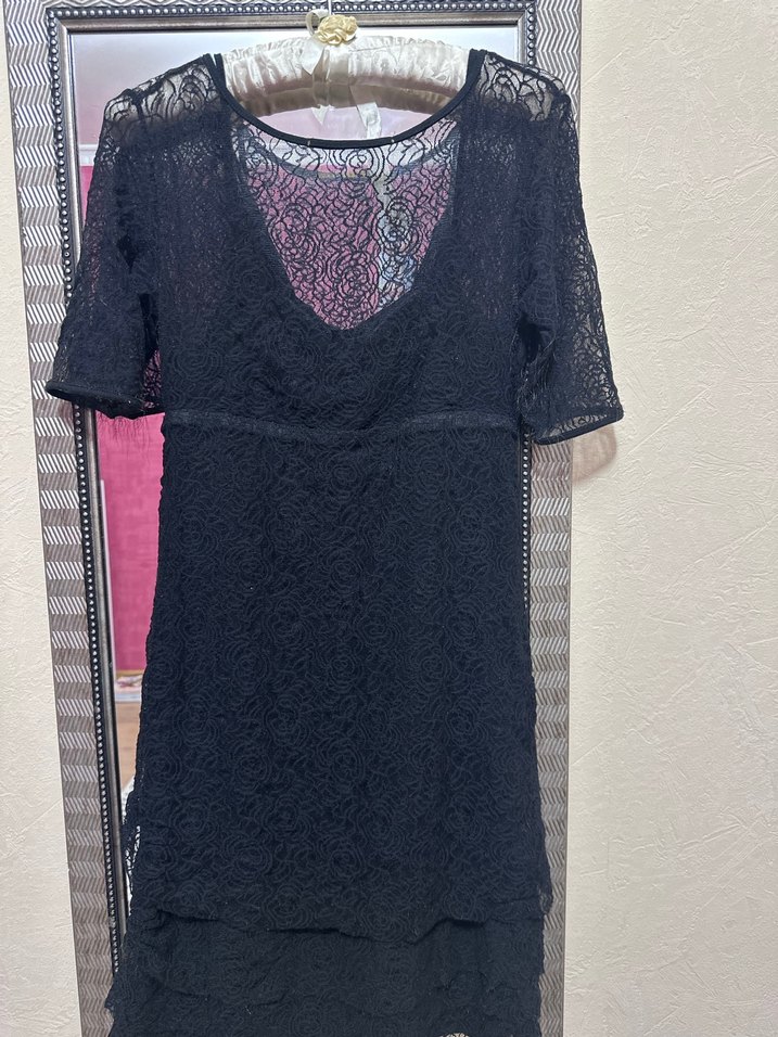 Siyah Dantelli V Yaka Uzun  Elbise - Görsel 2