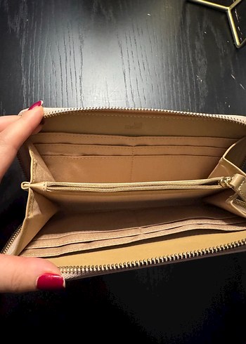 Love Moschino Pudra Rengi Deri Fermuarlı Cüzdan - Görsel 3