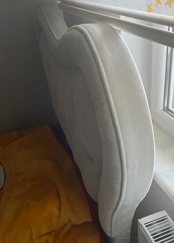 Nakışlı Beyaz ve Gri Yatak başlığı - Görsel 2