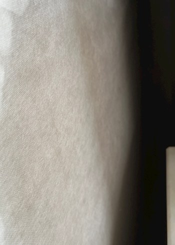 Nakışlı Beyaz ve Gri Yatak başlığı - Görsel 4