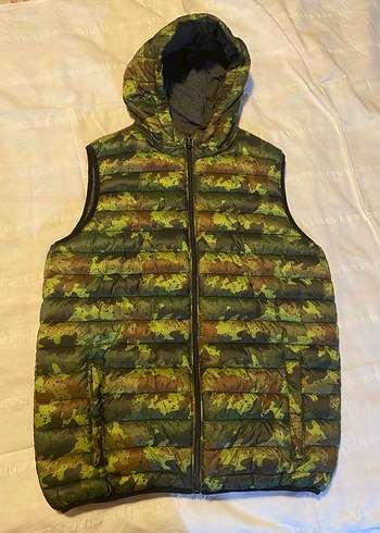 LC Waikiki Erkek Çocuk Kapüşonlu yelek - Haki - Görsel 2