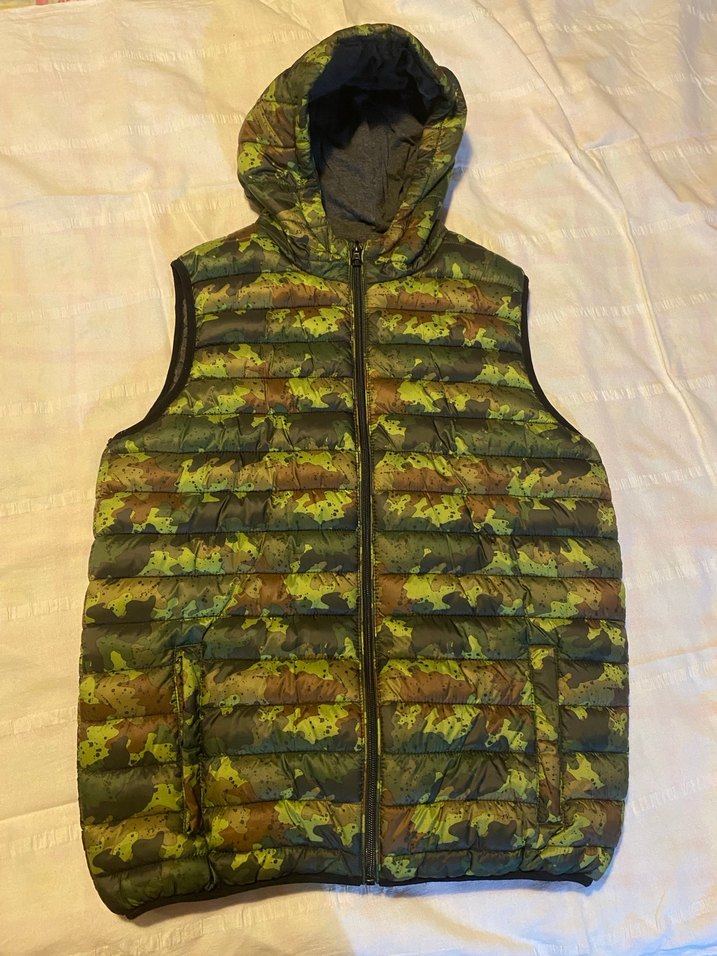 LC Waikiki Erkek Çocuk Kapüşonlu yelek - Haki - Görsel 2