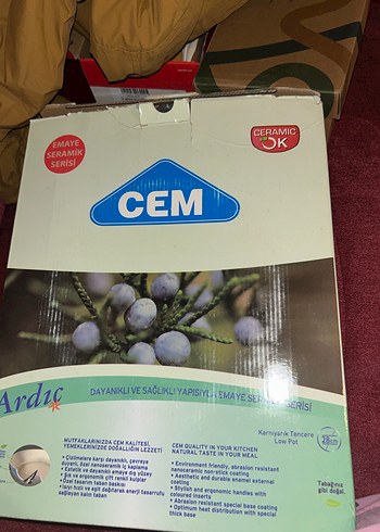 Turkuaz Cam Kapaklı Tencere - Görsel 2