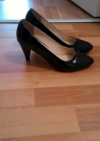 Topuklu ayakkabı - Görsel 2
