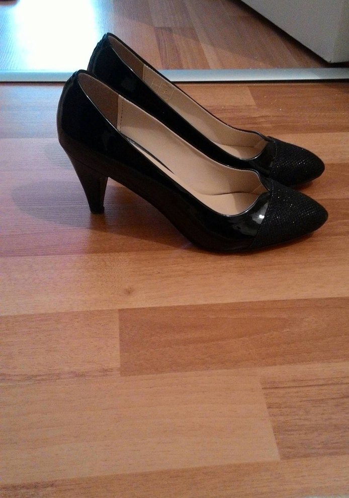 Topuklu ayakkabı - Görsel 2