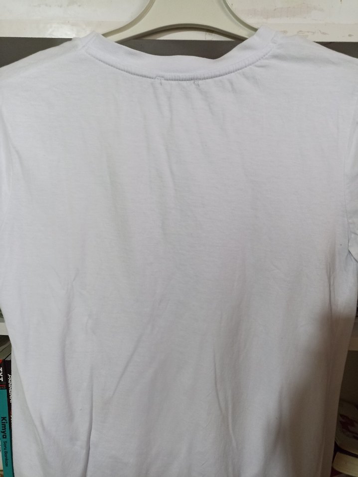 Düğmeli Beyaz Keten Hamile Bluzu - Görsel 4