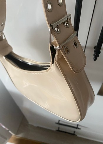 Bej Deri Tokalı Kadın Çantası - Görsel 3