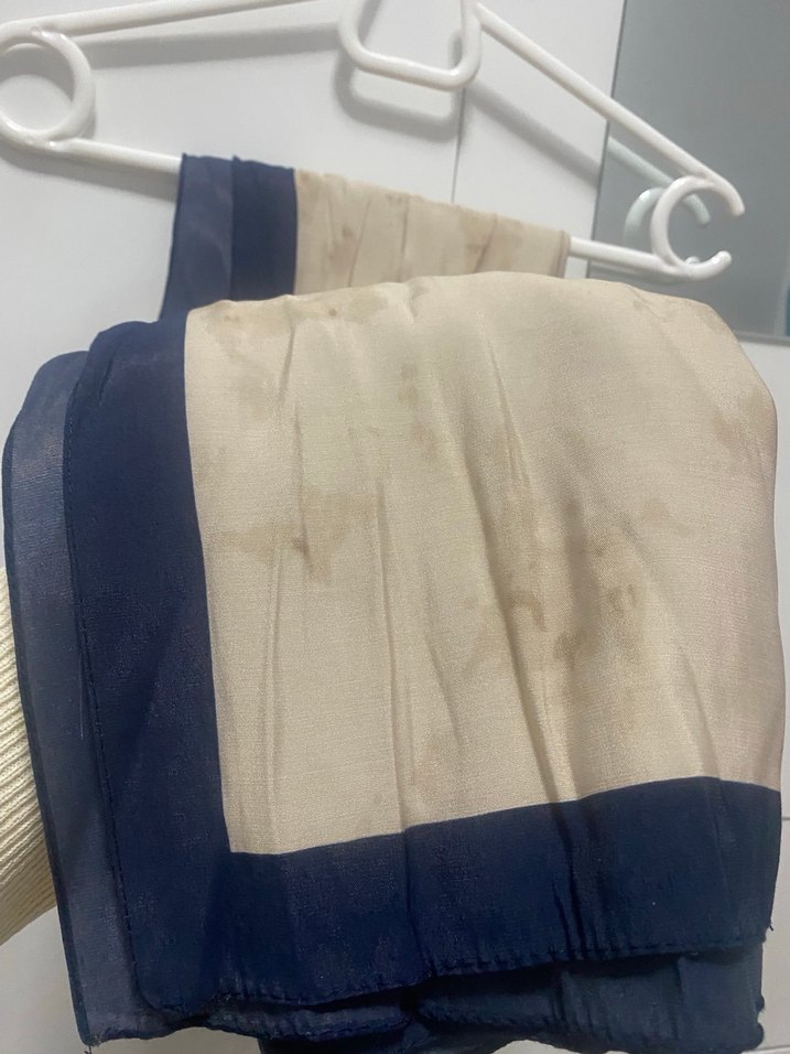 Bej ve kenarları lacivert  Kadın Drapeli Şal - Görsel 2