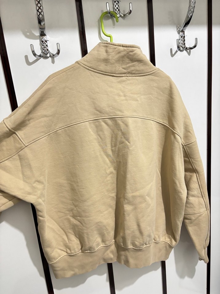 Bej Fermuarlı Yüksek Yakalı Sweatshirt - Görsel 5