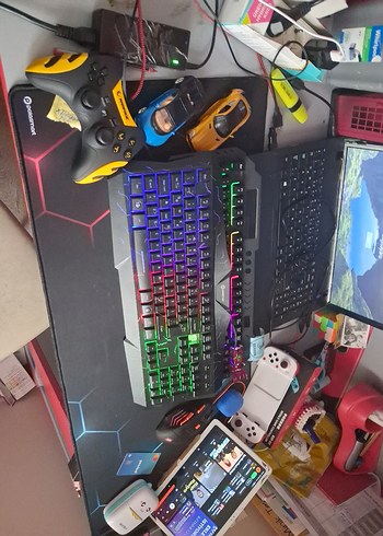 Renkli LED klavye - Görsel 4