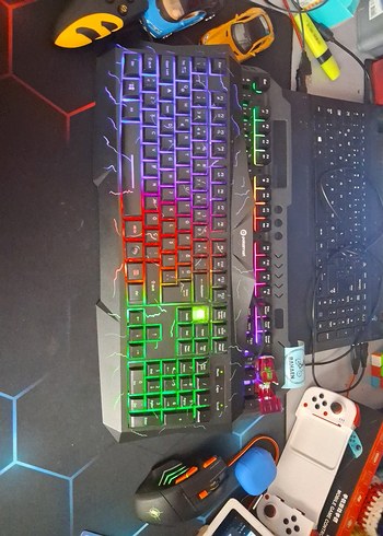 Renkli LED klavye - Görsel 5