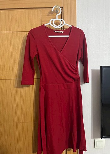 Kırmızı V Yaka Midi Triko Elbise - Görsel 5