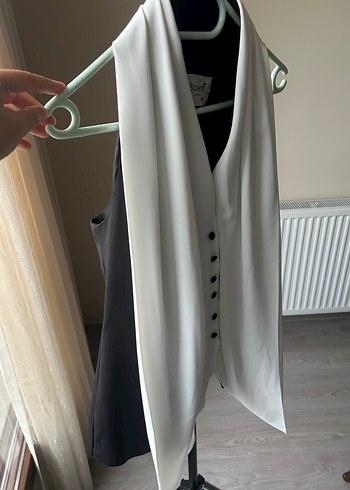 Drapeli Beyaz Kadın Yelek - Görsel 3