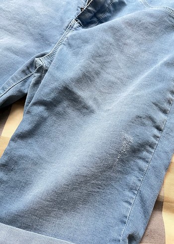 Kız çocuk taşlanmış Mavi Midi Denim Şort - Görsel 2