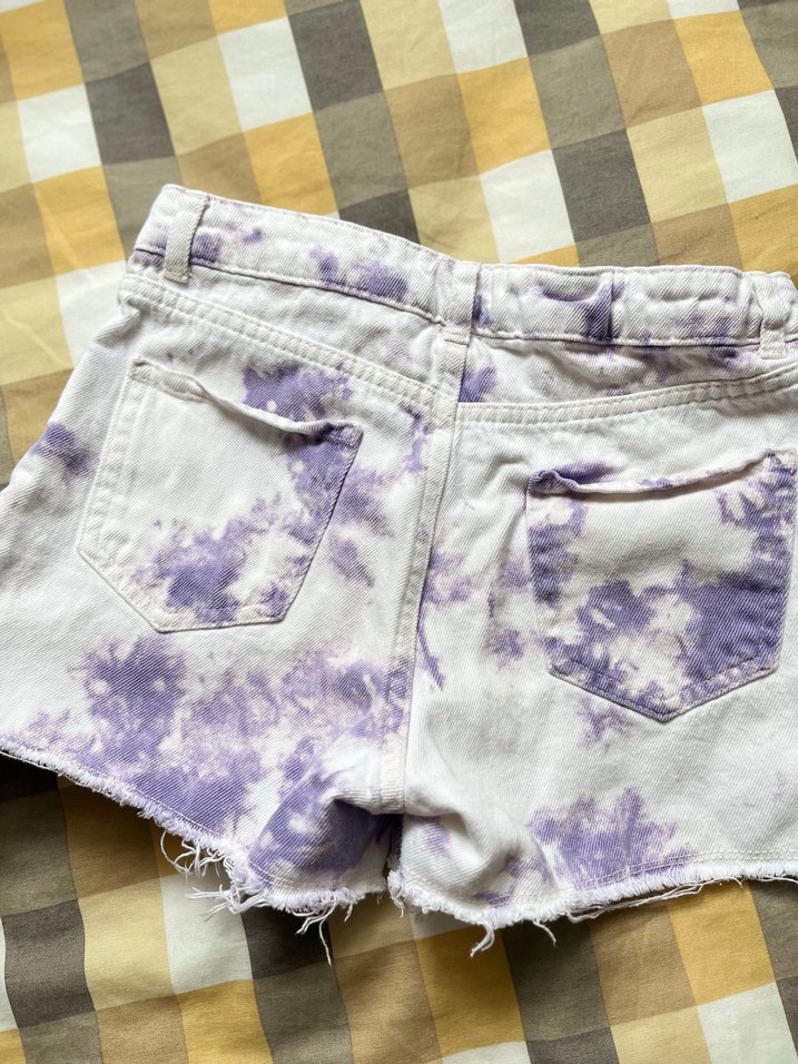 Düğmeli Bağlama Desenli Kız çocuk Mini Kot Şort - Görsel 4