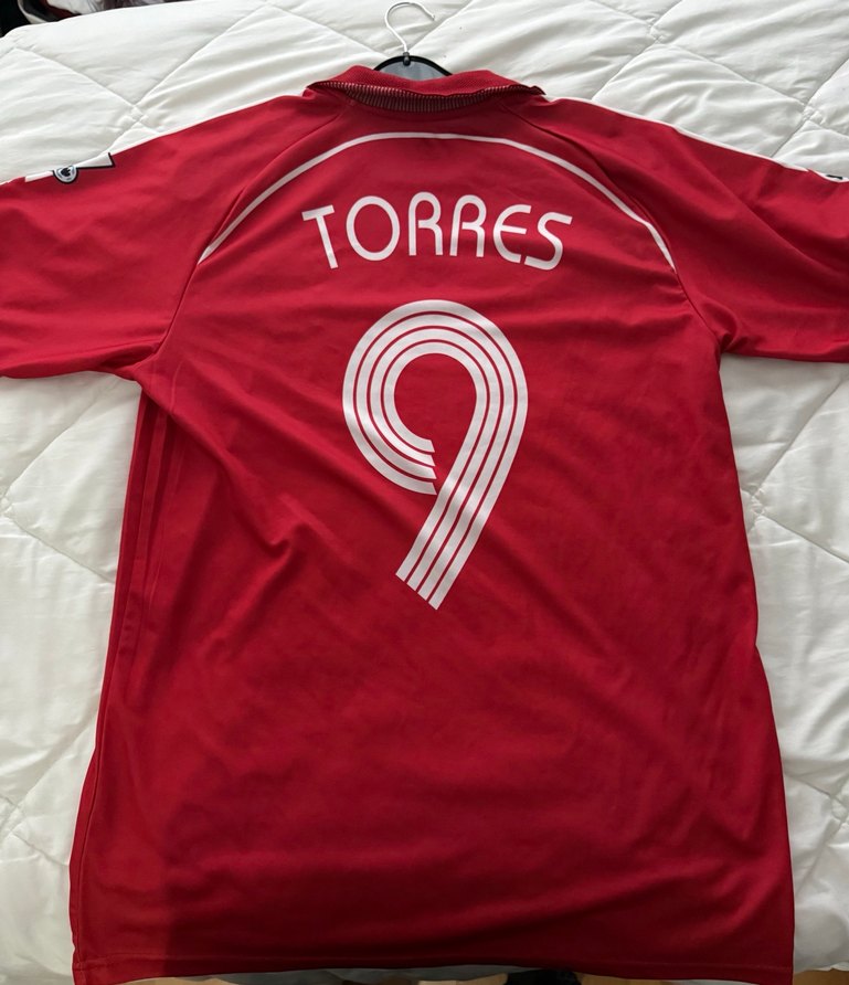 Kırmızı Adidas Liverpool Forması torres - Görsel 2