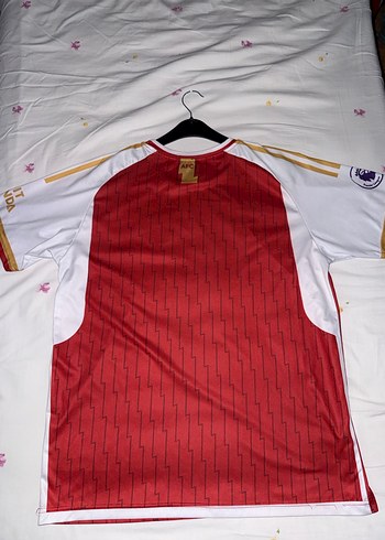 Arsenal isimsiz forma - Görsel 3