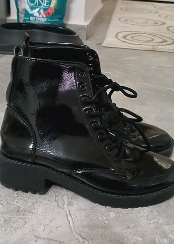 Siyah Rugan Gotik Stiletto Topuklu Bot - Görsel 4