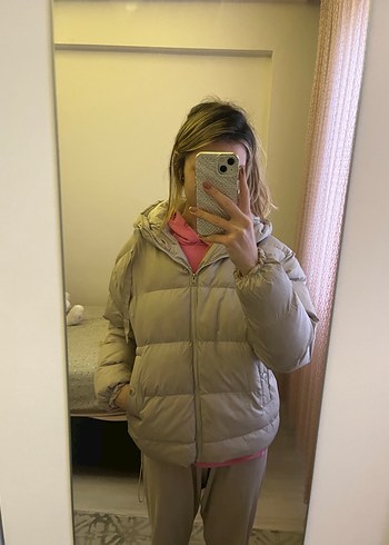 Gri Kapüşonlu Puff Mont - Görsel 4