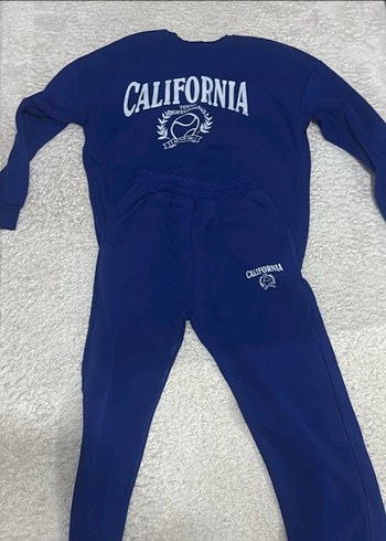 Kızlar İçin Mavi Kalın Sweatshirt ve Eşofman Takımı - Görsel 4