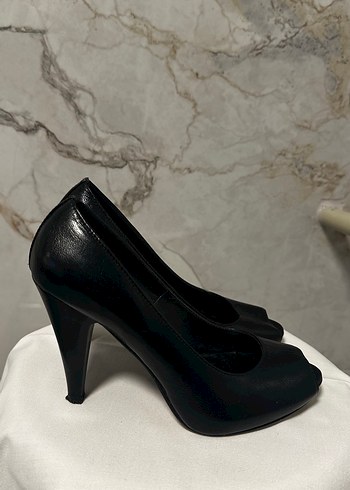 Siyah Yılan Desenli Pliseli Stiletto - Görsel 2