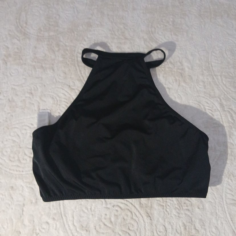 Siyah Fermuarlı Yüksek Yakalı Crop - Görsel 3