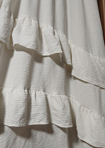 Beyaz Fırfırlı Elbise - Görsel 4