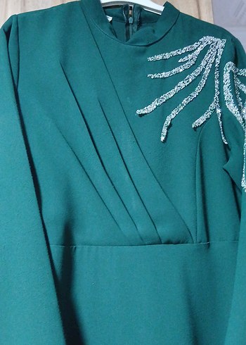 Yeşil Uzun Kollu İşlemeli Elbise - Görsel 6