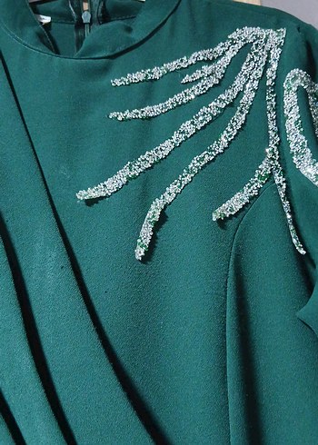 Yeşil Uzun Kollu İşlemeli Elbise - Görsel 7