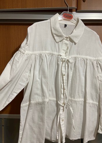 Düğmeli Beyaz Keten Kadın Gömlek - Görsel 3