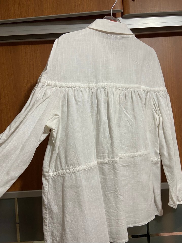 Düğmeli Beyaz Keten Kadın Gömlek - Görsel 4