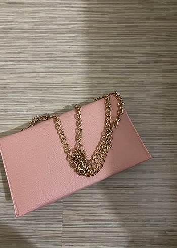 Zincir Detaylı Pembe Deri Kadın Çanta - Görsel 2