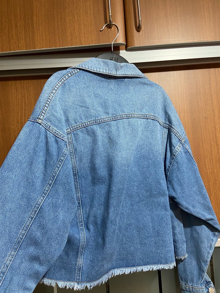 Düğmeli Mavi Denim Ceket - Görsel 3