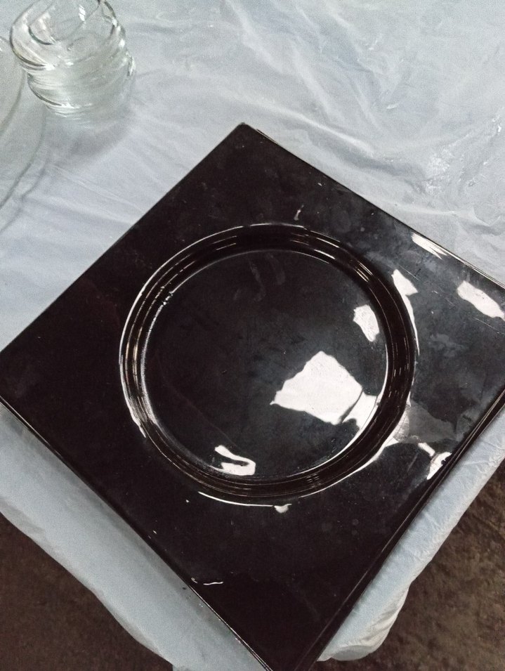 Siyah Kare Tabak - Görsel 2