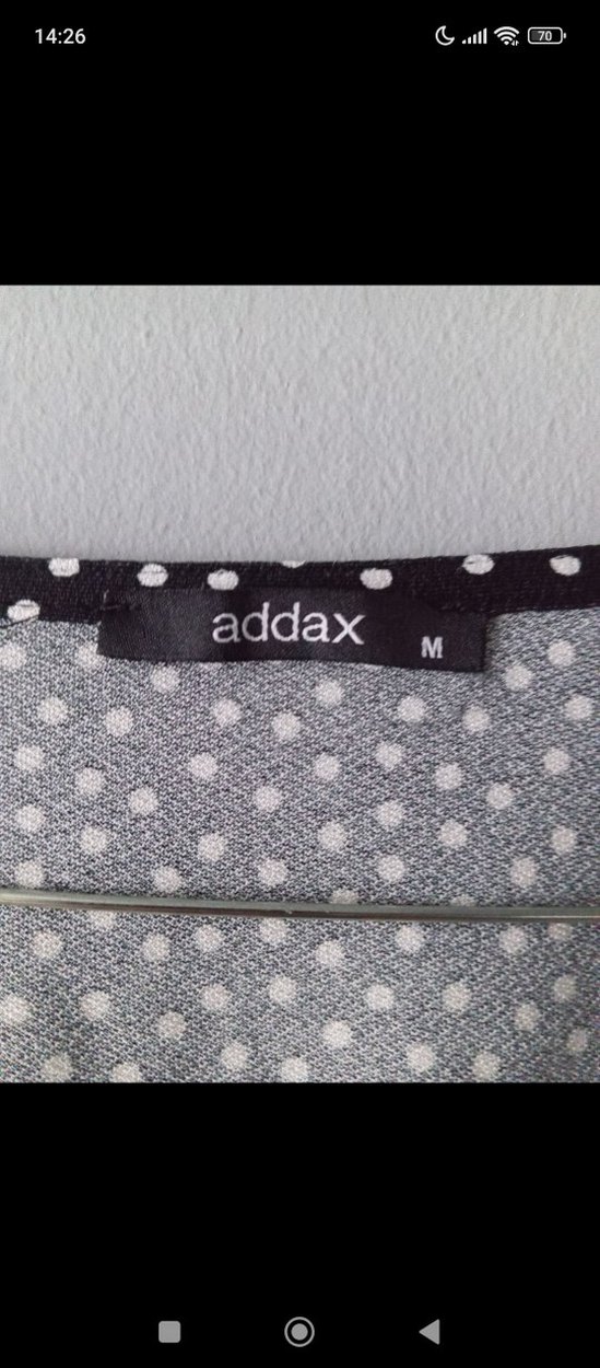 Siyah Puantiyeli Fırfırlı V Yakalı Bluz - Görsel 2