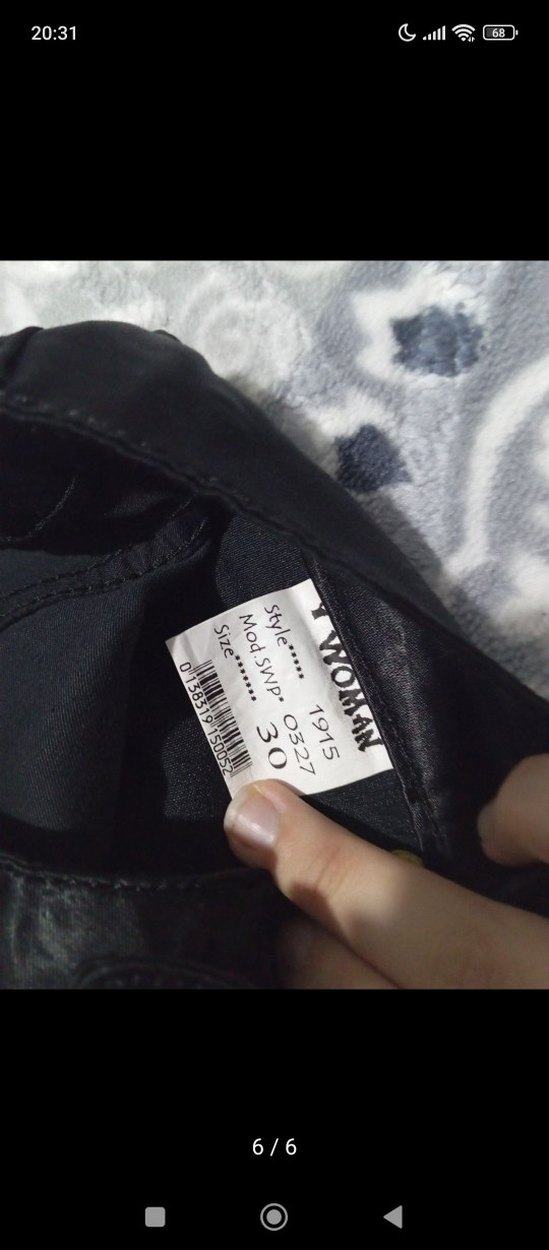 Düğmeli Siyah Bağlama Desenli Kadın Jean - Görsel 4