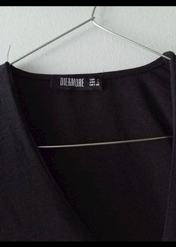 Siyah V Yaka Keten Düğmeli Bluz - Görsel 2